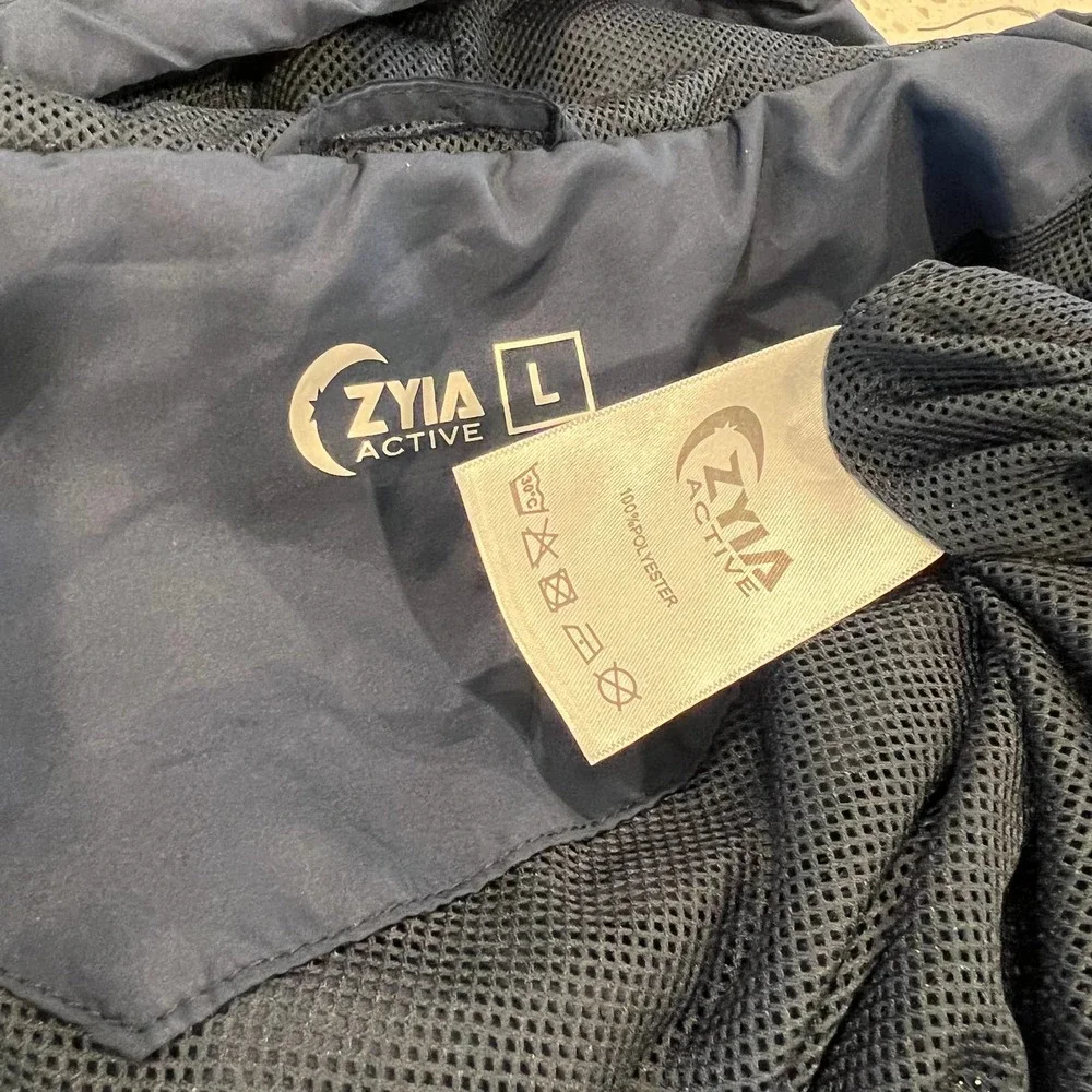 ZYIA Athletic Rainbow Stripe Zip Jacket Women’s Large - Picture 8 of 8